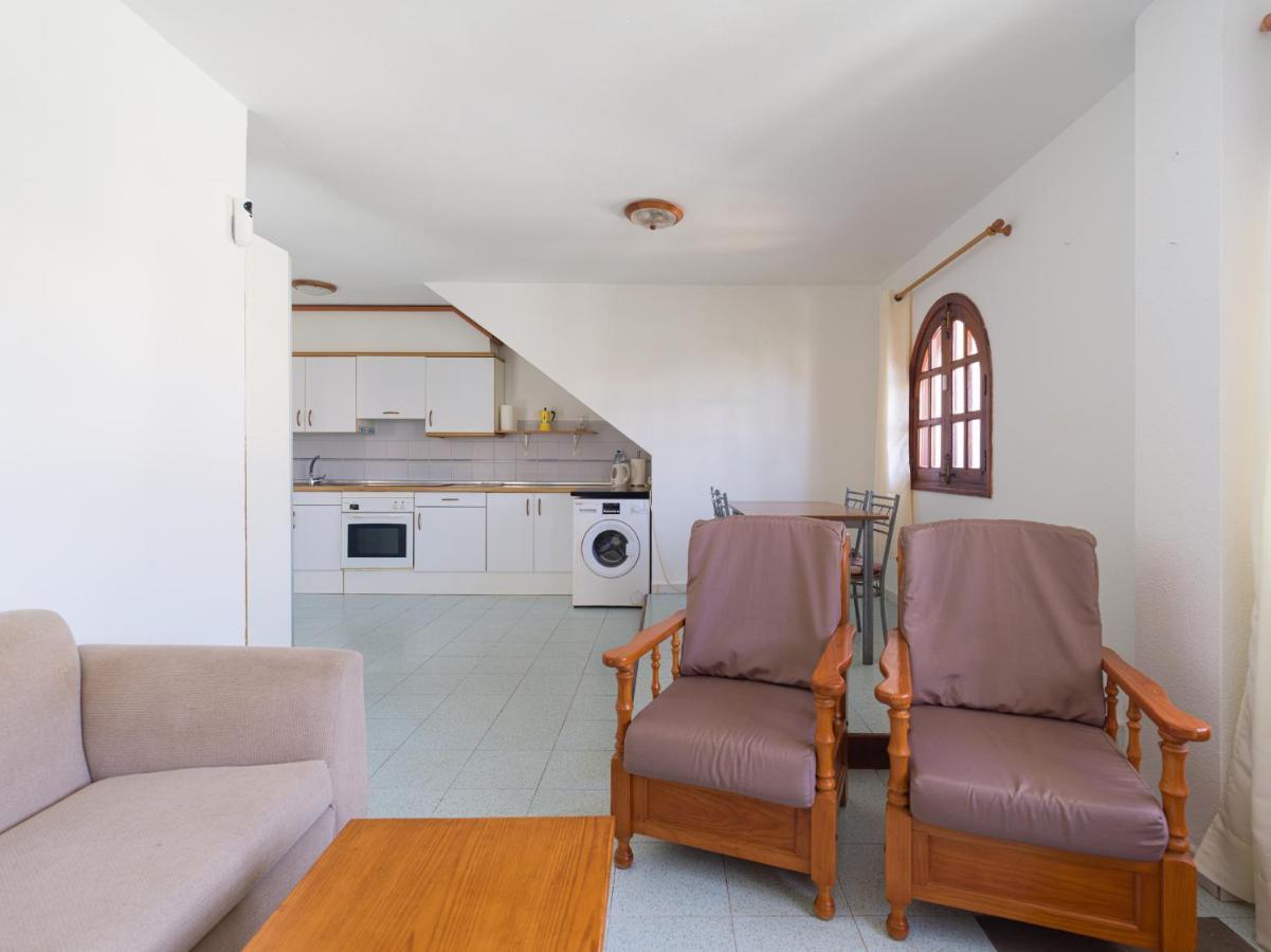 Homeforguest Apartamento Acogedor En Caleta De Fuste Exteriör bild