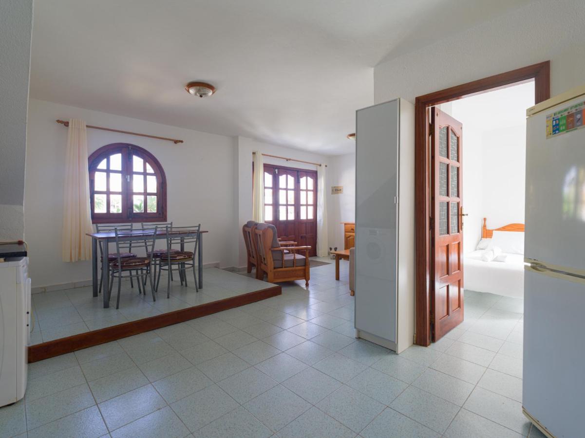 Homeforguest Apartamento Acogedor En Caleta De Fuste Exteriör bild